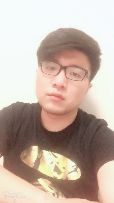 榴莲先生的第三张照片--曲靖相亲服务中心