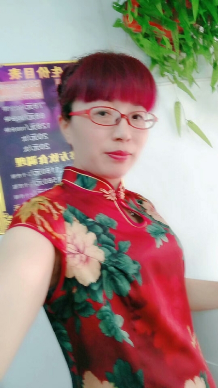 平凡女人的第一张照片--曲靖相亲服务中心