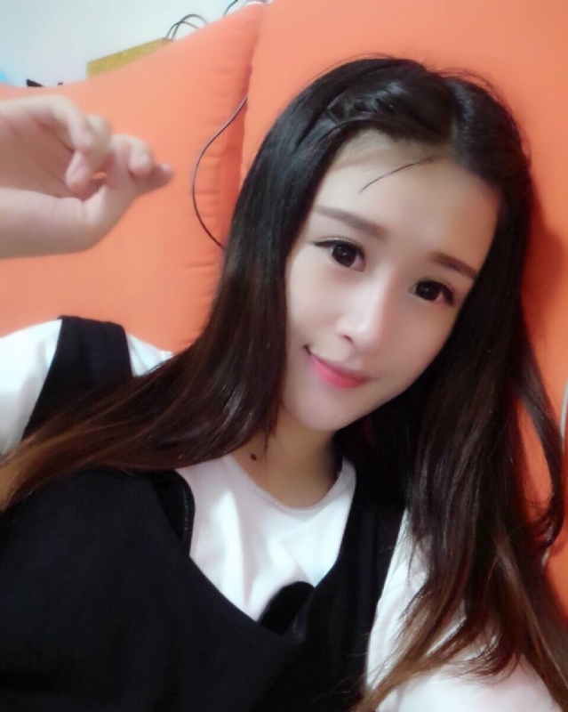 花开的季节的第一张照片--曲靖相亲服务中心