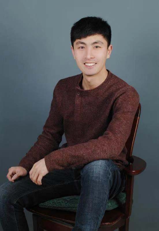 王泽的第二张照片--曲靖相亲服务中心
