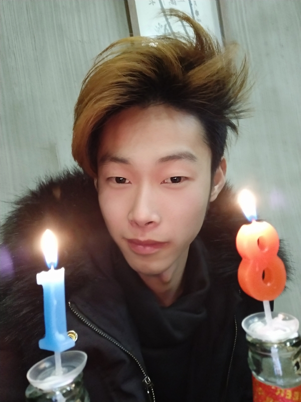 渣男的第一张照片--曲靖相亲服务中心