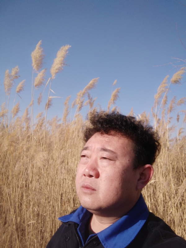 德刚的第一张照片--曲靖相亲服务中心