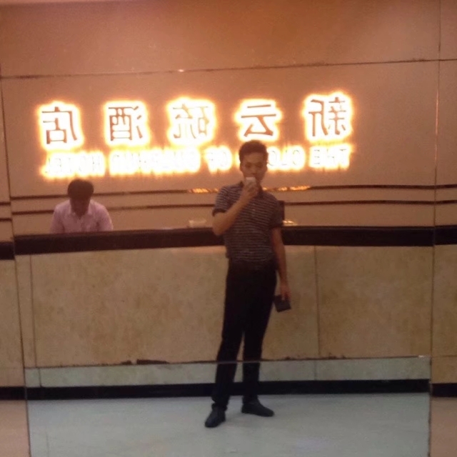 毛洪文的第一张照片--曲靖相亲服务中心