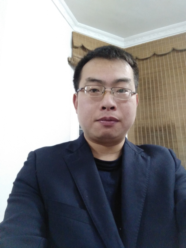 简单爱的第一张照片--曲靖相亲服务中心