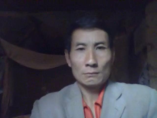 海阔天空的第一张照片--曲靖相亲服务中心