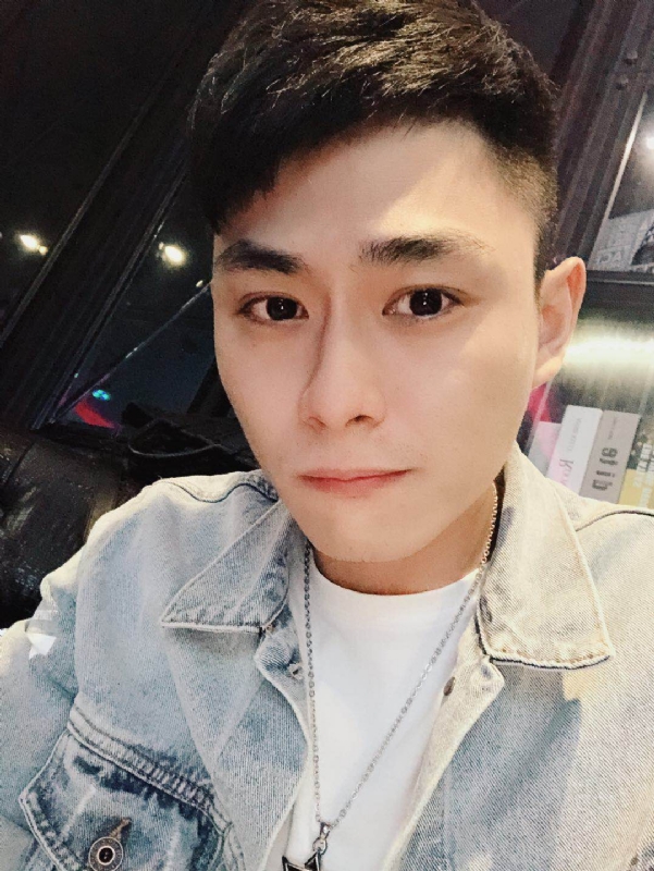 浩浩的第一张照片--曲靖相亲服务中心