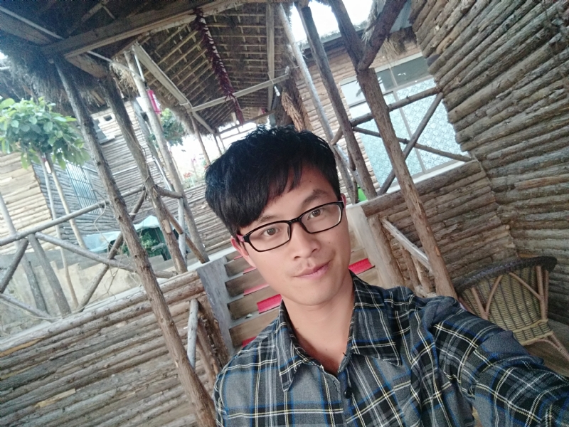 霸道的先生的第一张照片--曲靖相亲服务中心