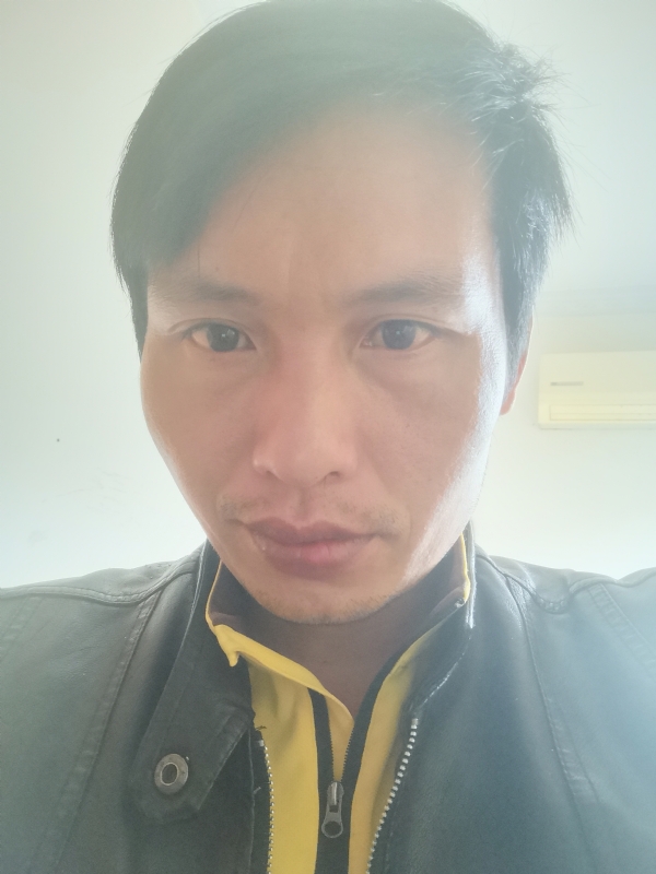 渴死的鱼的第一张照片--曲靖相亲服务中心