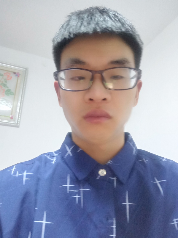 搬砖小伙的第一张照片--曲靖相亲服务中心