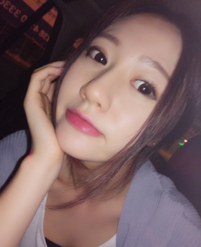 没有故事的女同学的第一张照片--曲靖相亲服务中心