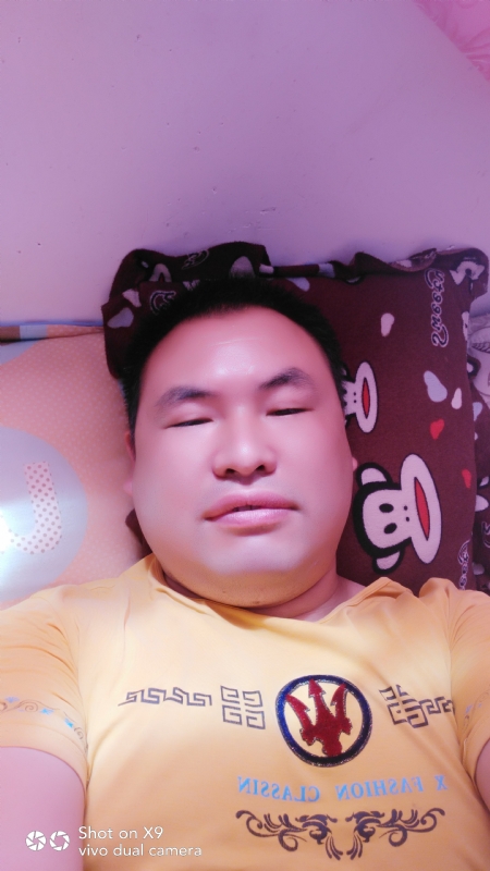 孤狼的第一张照片--曲靖相亲服务中心