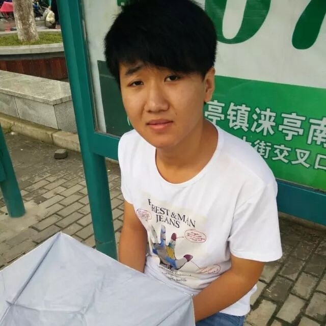 小丁的第一张照片--曲靖相亲服务中心