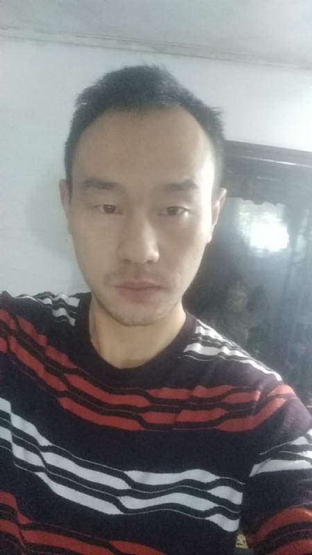 张浩浩的第一张照片--曲靖相亲服务中心