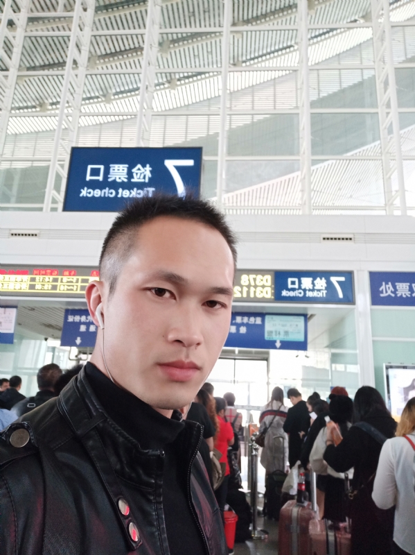 一叶知秋的第一张照片--曲靖相亲服务中心