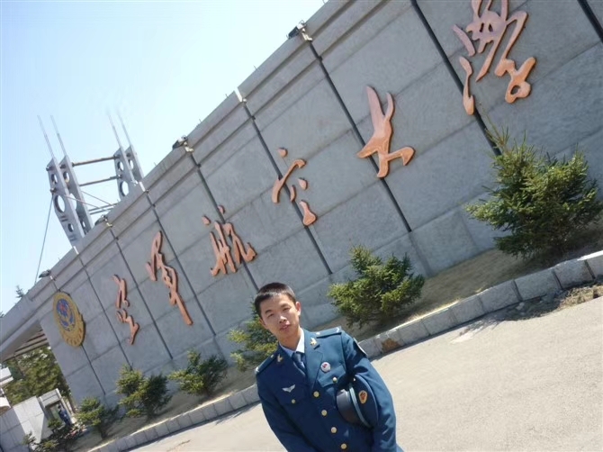 阿德的第一张照片--曲靖相亲服务中心