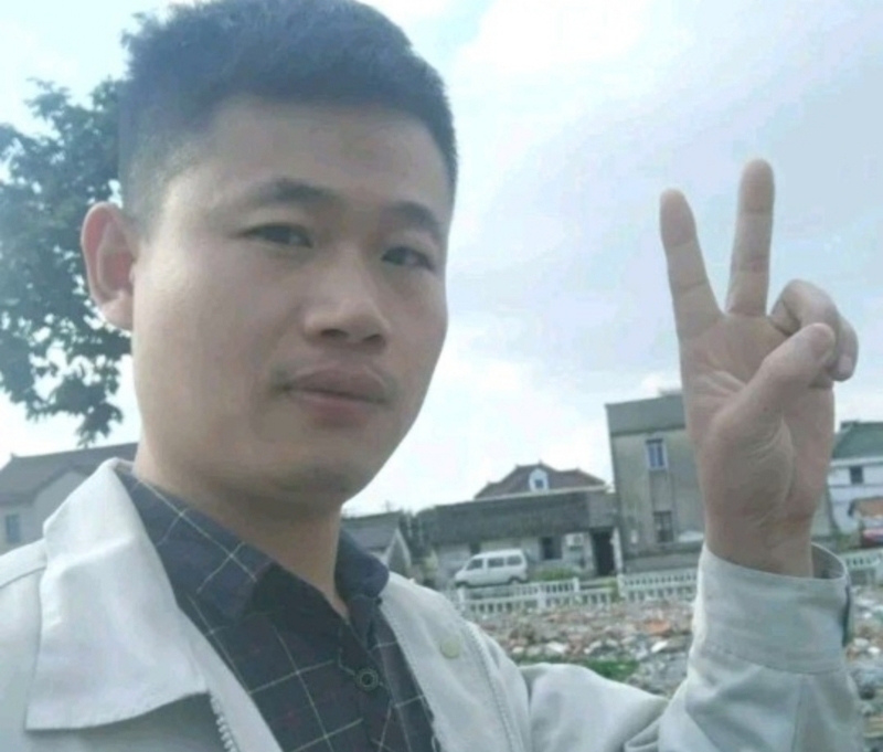 兰花的第一张照片--曲靖相亲服务中心