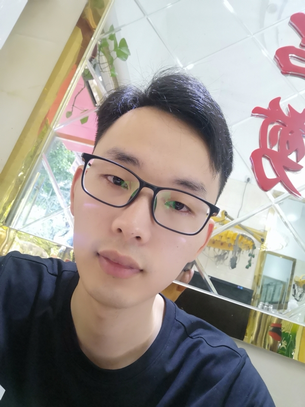 嗨喽先生的第一张照片--曲靖相亲服务中心