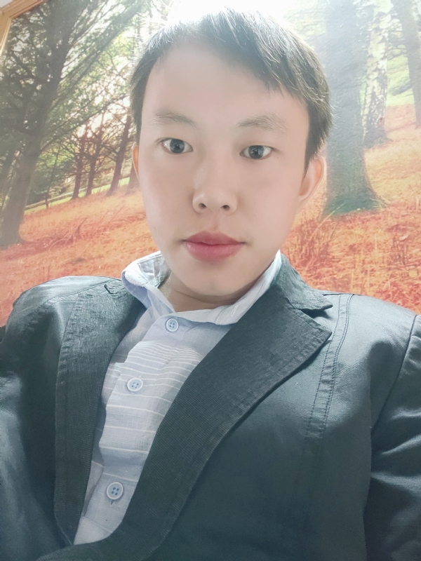 yuhyzww的第一张照片--曲靖相亲服务中心