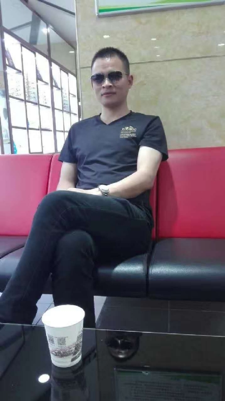 珍惜的第一张照片--曲靖相亲服务中心