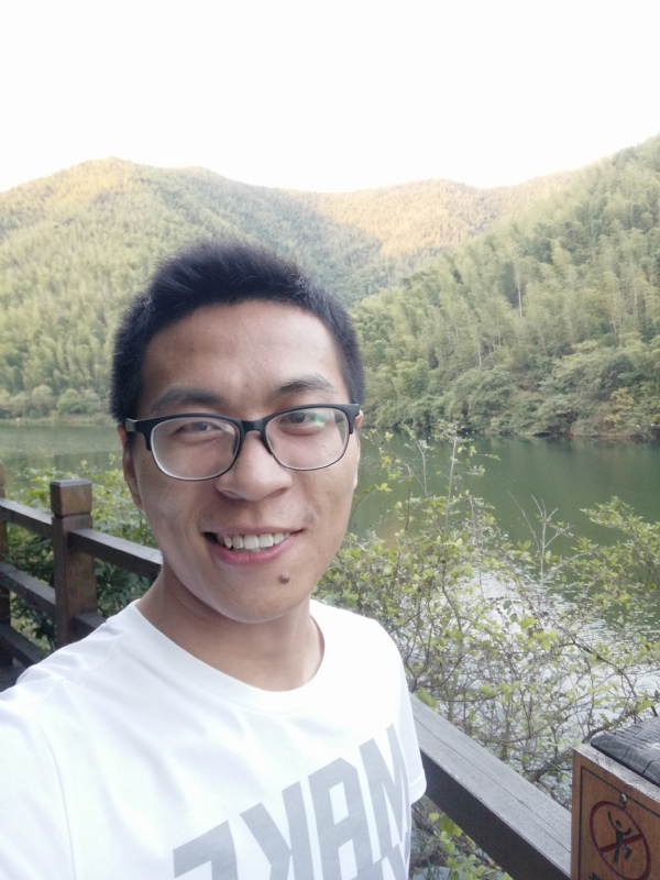 随心的第一张照片--曲靖相亲服务中心