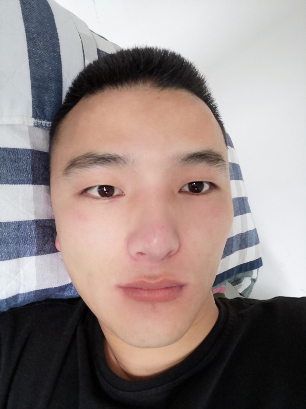 诚信交友的第一张照片--曲靖相亲服务中心