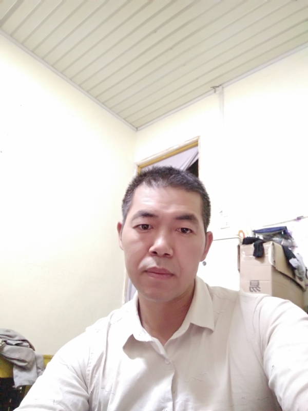 为伊消得人憔悴的第一张照片--曲靖相亲服务中心