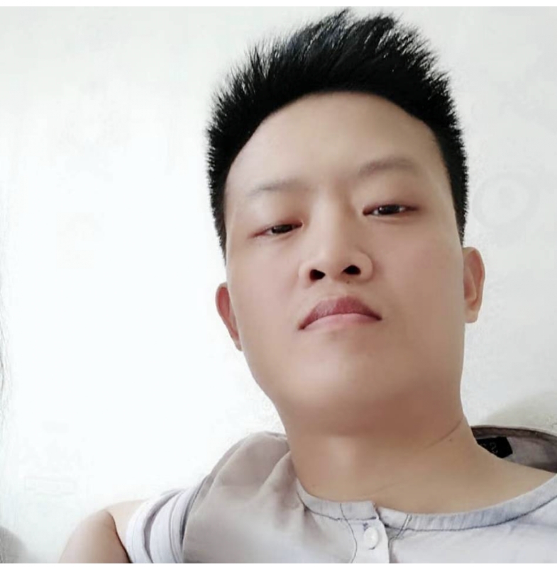 帅不帅由你决定的第一张照片--曲靖相亲服务中心