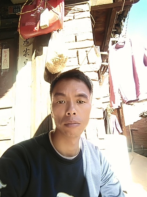 等会就睡的第一张照片--曲靖相亲服务中心