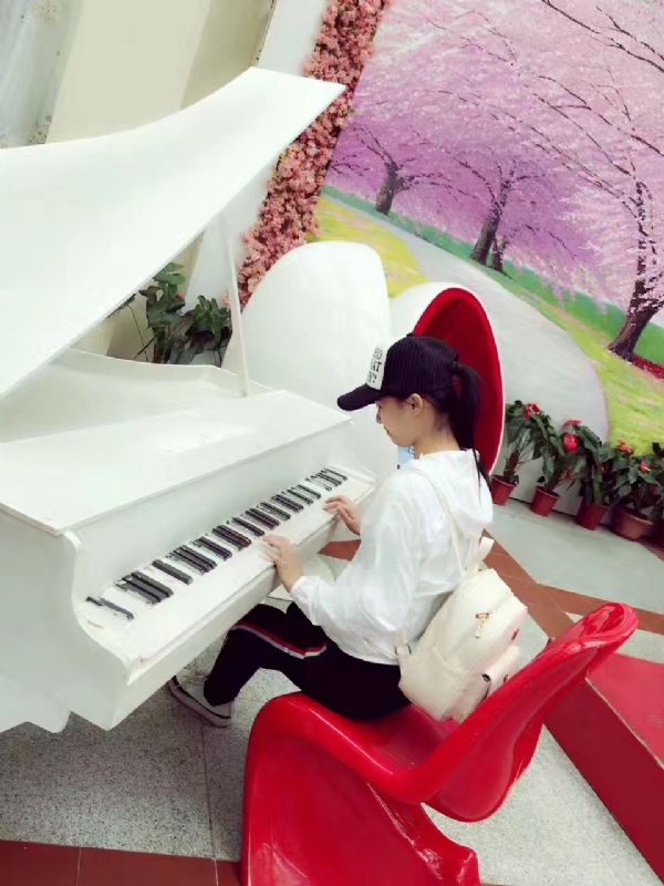 0+7的第一张照片--曲靖相亲服务中心