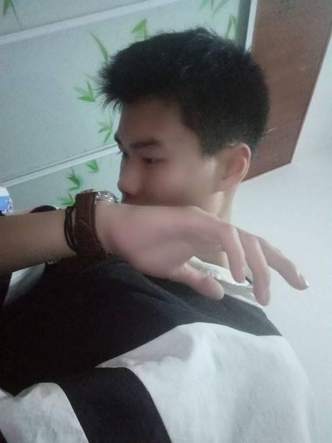 溟濛的第一张照片--曲靖相亲服务中心