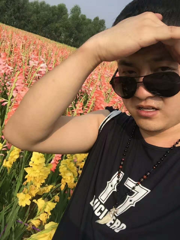 QH-蓝细胞的第一张照片--曲靖相亲服务中心