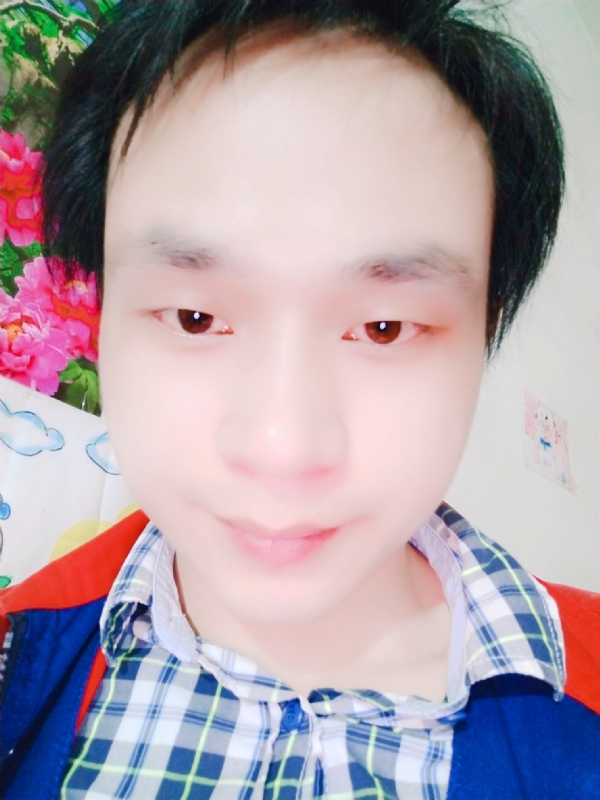 真心交友的第一张照片--曲靖相亲服务中心