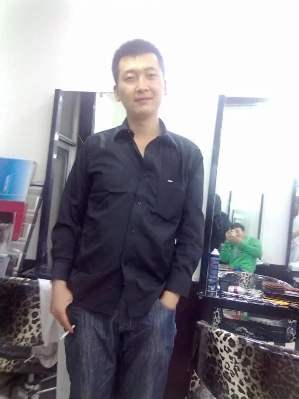 风筝的第一张照片--曲靖相亲服务中心