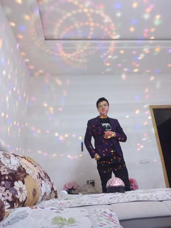 慕凡的第一张照片--曲靖相亲服务中心