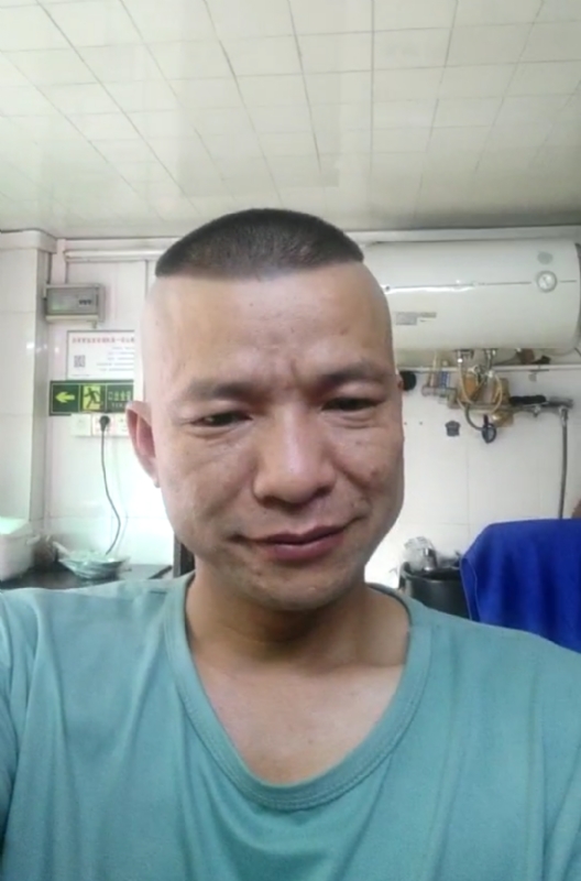 自创生涯的第一张照片--曲靖相亲服务中心