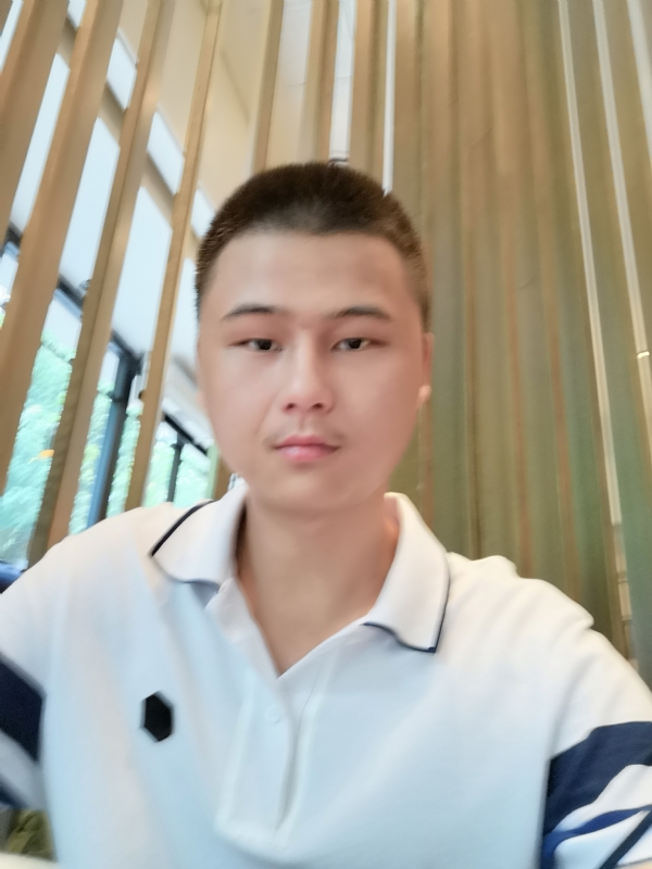 张少少的第一张照片--曲靖相亲服务中心