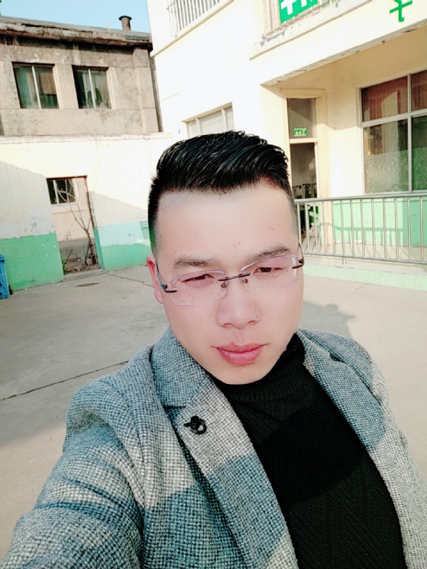 舍得的第一张照片--曲靖相亲服务中心
