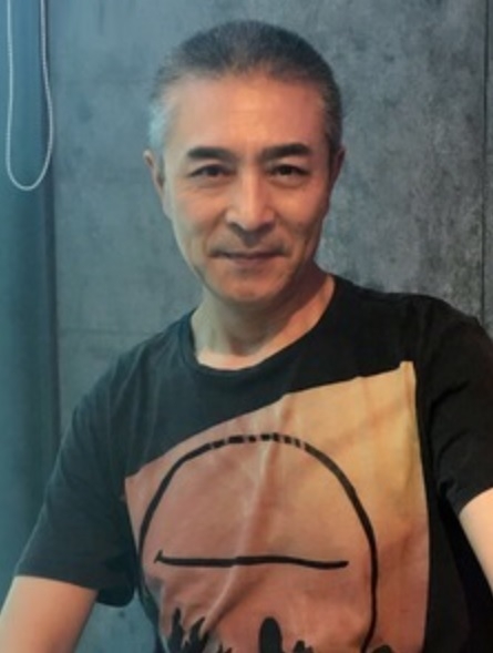 拥抱明天的第一张照片--曲靖相亲服务中心