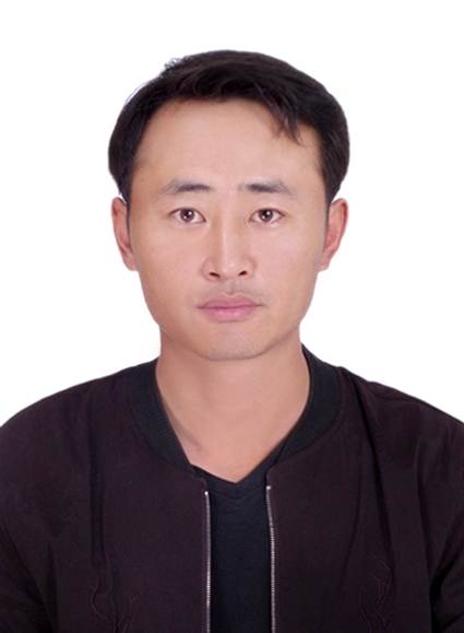 淡漠痕的第一张照片--曲靖相亲服务中心