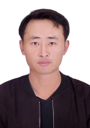 淡漠痕的第二张照片--曲靖相亲服务中心