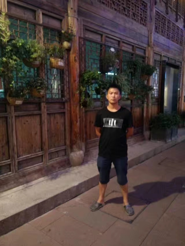 回忆的第一张照片--曲靖相亲服务中心