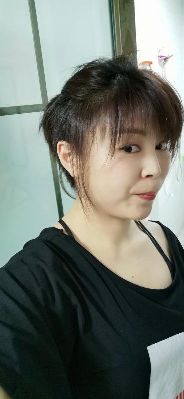 木槿的第一张照片--曲靖相亲服务中心