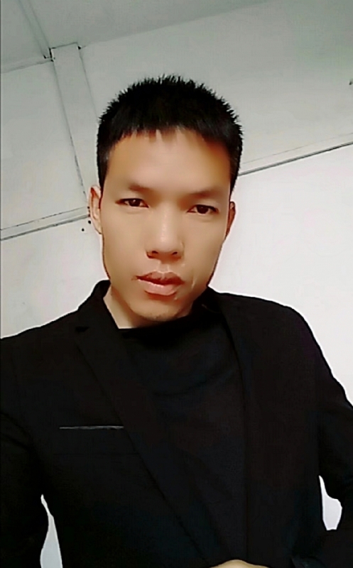 小夜曲的第一张照片--曲靖相亲服务中心