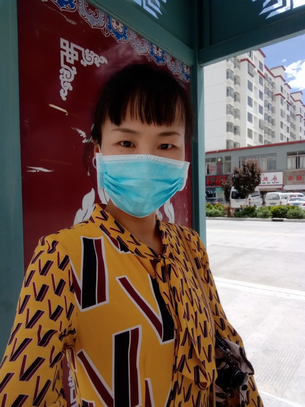 月儿的第一张照片--曲靖相亲服务中心