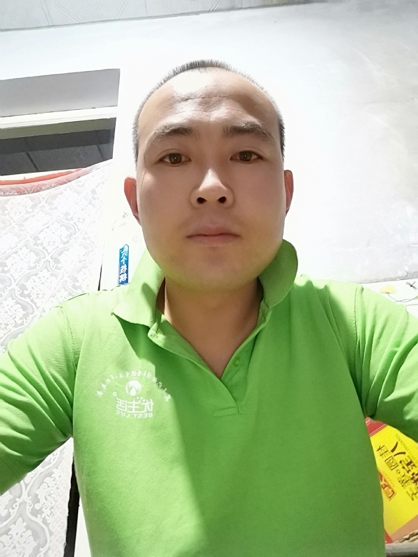 东海龙王的第三张照片--曲靖相亲服务中心