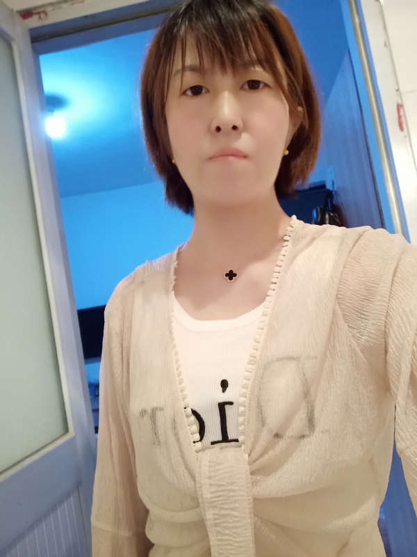 芬儿的第三张照片--曲靖相亲服务中心