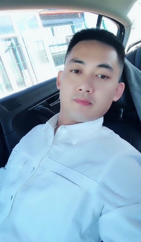 已过年少的第一张照片--曲靖相亲服务中心