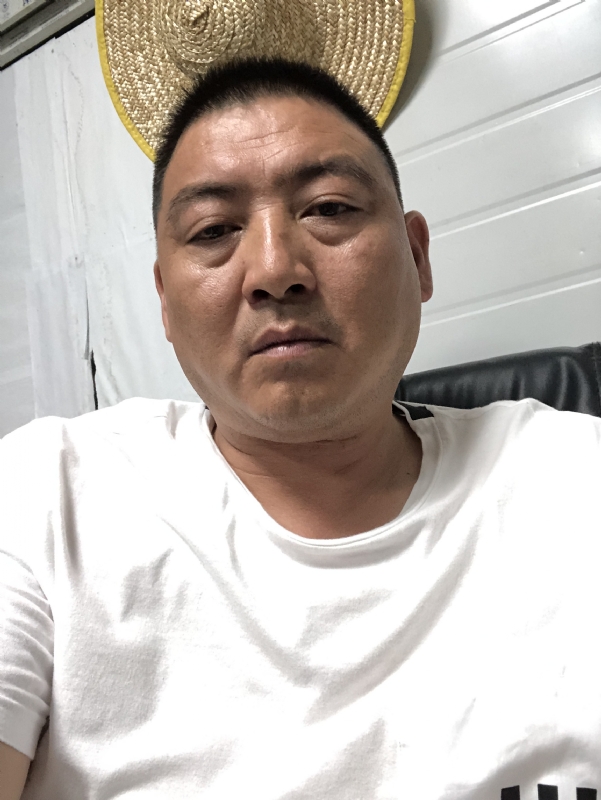 人生如梦的第三张照片--曲靖相亲服务中心