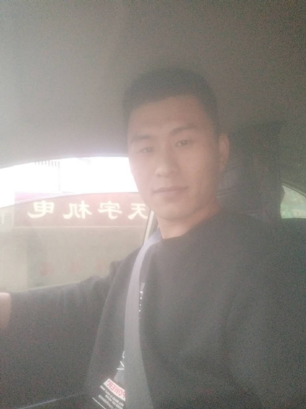 老鼠爱上猫的第一张照片--曲靖相亲服务中心