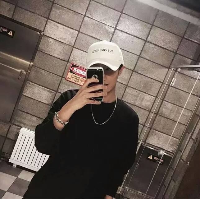 石材美容小王子的第二张照片--曲靖相亲服务中心
